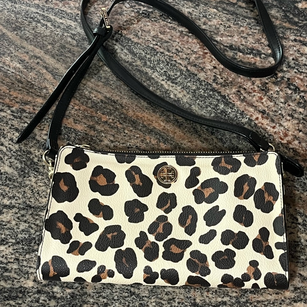 Tory Burch Bag Leopard Convertible Clutch Cross Body Bag